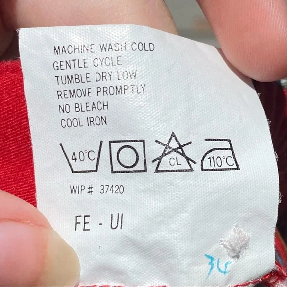 Vintage 90s does 50s Novelty Print Moose Mountie Horse Canada Print Aline Skirt - Picture 10 of 10